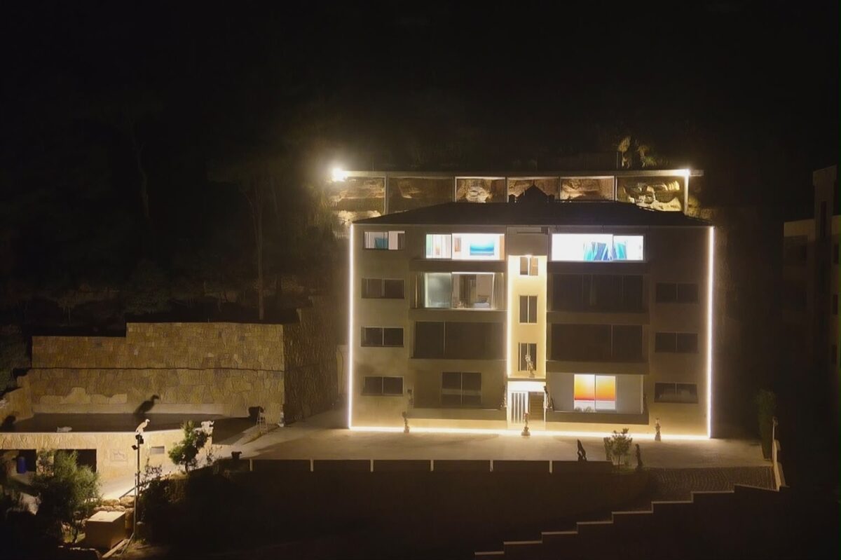 RIBAL's ART ROOF - Baissour Lebanon